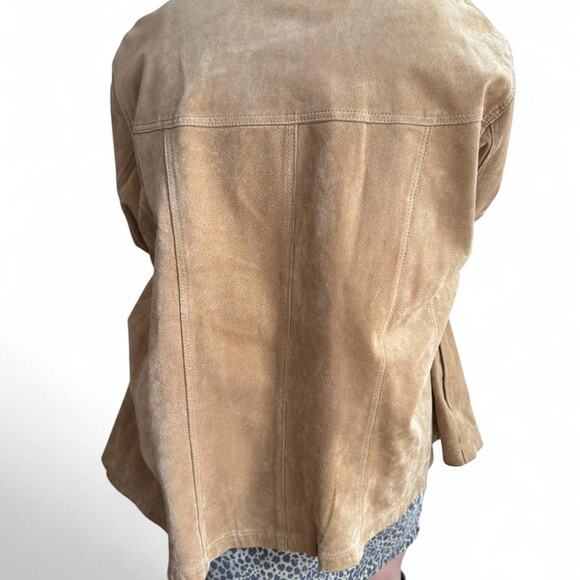 Tan suede jacket button up - Picture 3 of 8